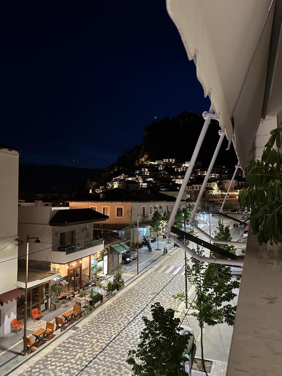 Magda 2 In Centre Apartment Berat